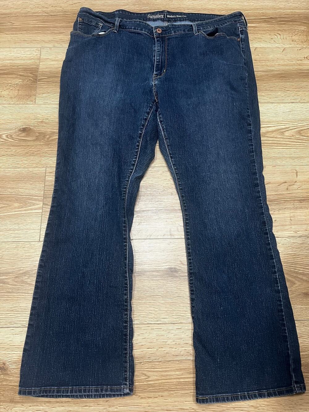 Signature by Levi Strauss & Co. Womens Jeans Size 36W 32L Blue Modern Boot (A91)